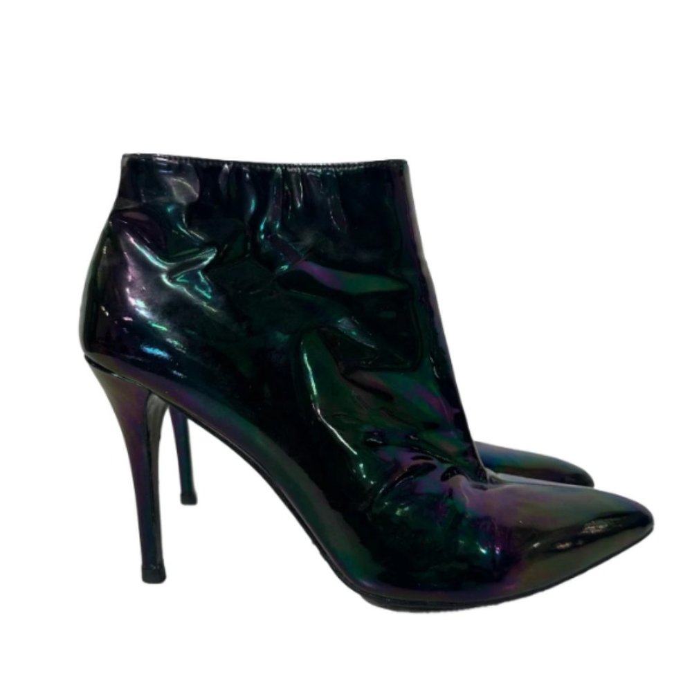 Stuart Weitzman Chrome Ankle Boots 7